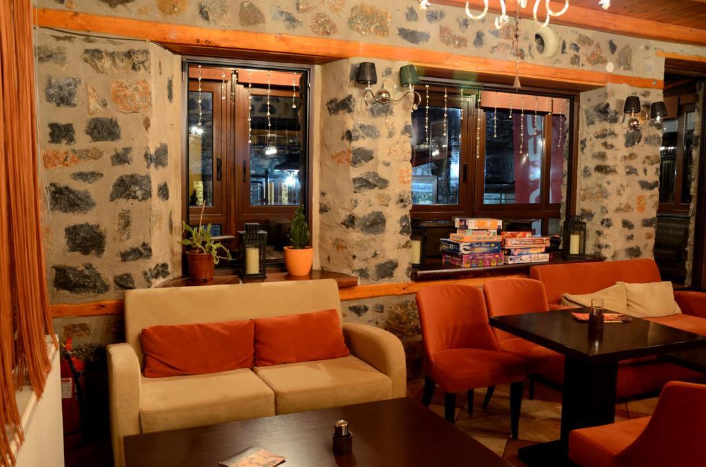 To Spitiko Otel Agios Athanasios  Dış mekan fotoğraf