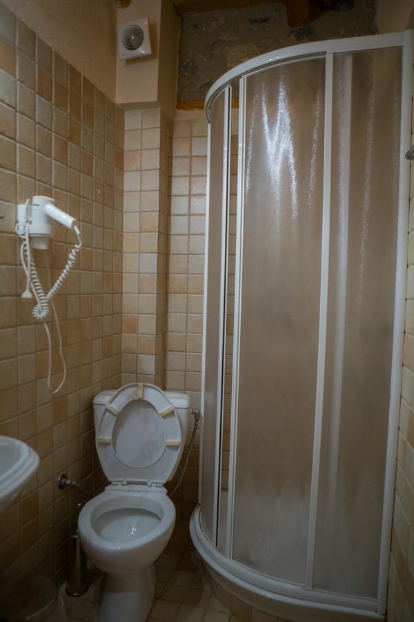 To Spitiko Otel Agios Athanasios  Dış mekan fotoğraf